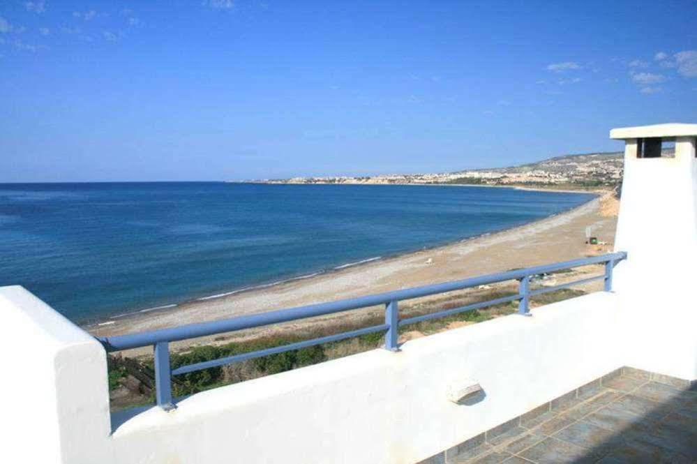 Blue Coral Beach Villas بافوس المظهر الخارجي الصورة