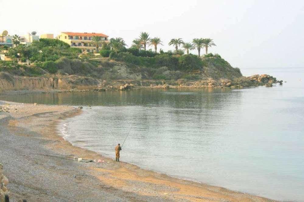 Blue Coral Beach Villas بافوس المظهر الخارجي الصورة